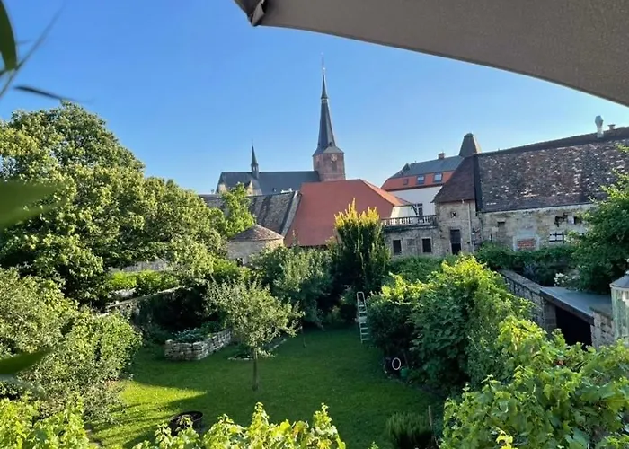 Häuschen am Turm in Deidesheim